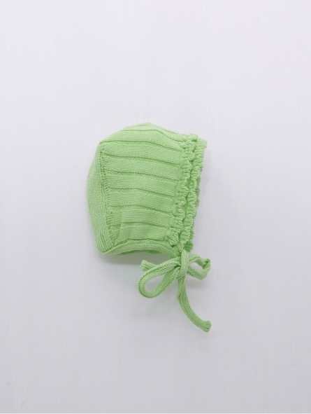 ribbed knit bonnet