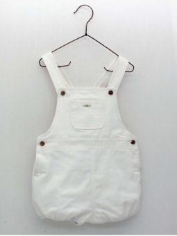 Peto blanco de loneta con tirantes