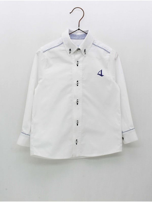 Camisa branca pescoço camisero