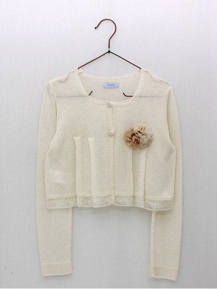 Chaqueta larga con entredós valencienne