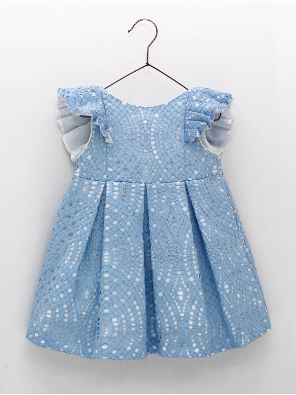 VESTIDO EN TEJIDO ENCAJE CON VOLUMEN ESPALDA ABIERTA CON VOLANTE CC. ANTONIETA
