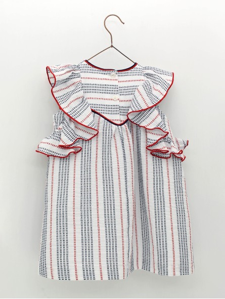 Vestido en tejido bambula multirayas con efecto puntadas y volantes en mangas
