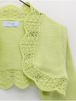 Chaqueta con ondas y calados