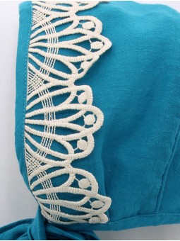 Cleo Bonnet
