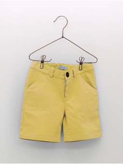 Pantalón curto