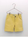 Pantalón curto