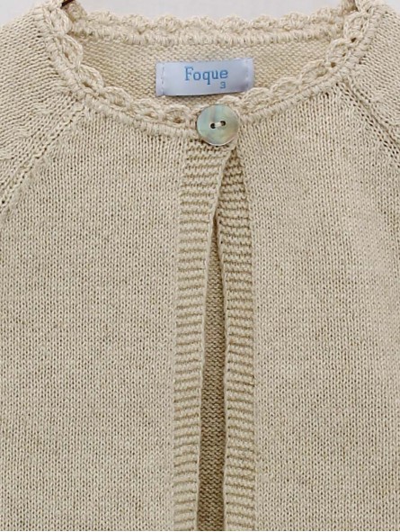 CHAQUETA PUNTO CON PUNTAS REDONDAS Y ABERTURA EN ESPALDA