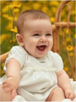 Betania Valenciennes lace babygrow