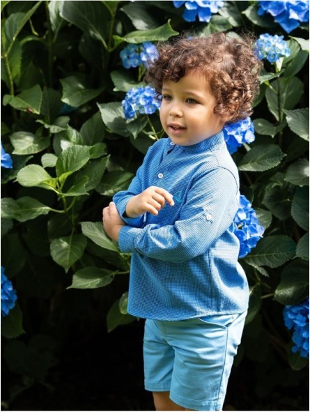 Blue shirt