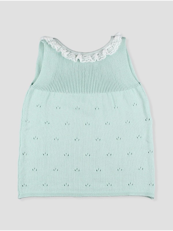 Top punto con puntilla
