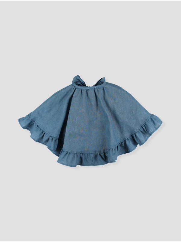 Cape with bow